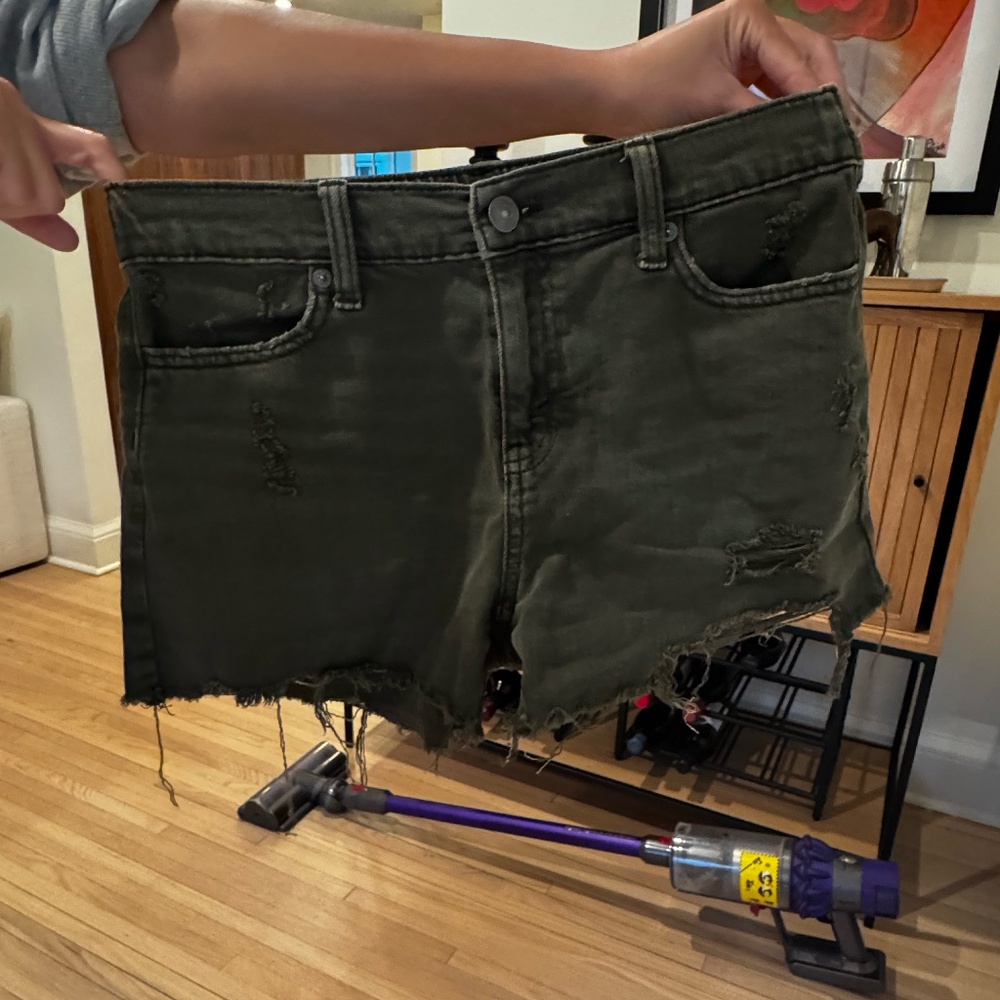 Army Green Aerie Jean Shorts !